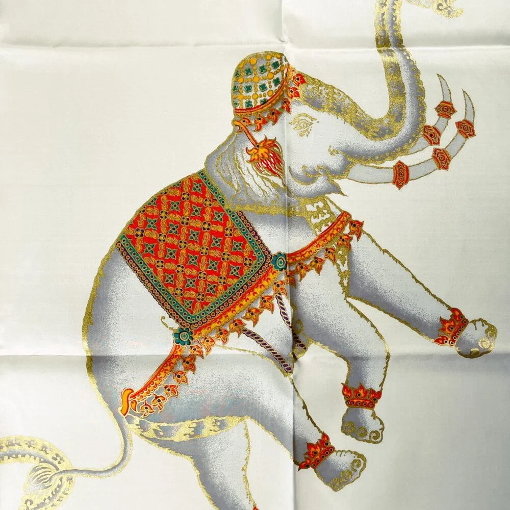 Jim Thompson Thai Silk Elephant Scarf NWT Thailand Heritage Print